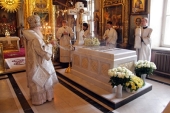 В Москве молитвенно отметили 57-ю годовщину архиерейской хиротонии Святейшего Патриарха Алексия II
