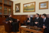 Митрополит Волоколамский Иларион встретился с представителями ассоциации Assisi Pax International