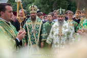 В день памяти преподобного Антония Печерского Местоблюститель Киевской митрополичьей кафедры совершил Литургию в Киево-Печерской лавре