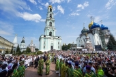 В день памяти преподобного Сергия Радонежского Предстоятель Русской Церкви совершил Литургию в Троице-Сергиевой лавре