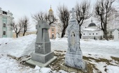 На историческом некрополе Московской духовной академии воссозданы памятники ректору протоиерею С.К. Смирнову и заслуженному ординарному профессору Е.Е. Голубинскому