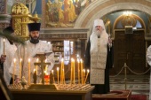 Глава Ханты-Мансийской митрополии совершил панихиду по погибшим при взрыве газа в Нижневартовске